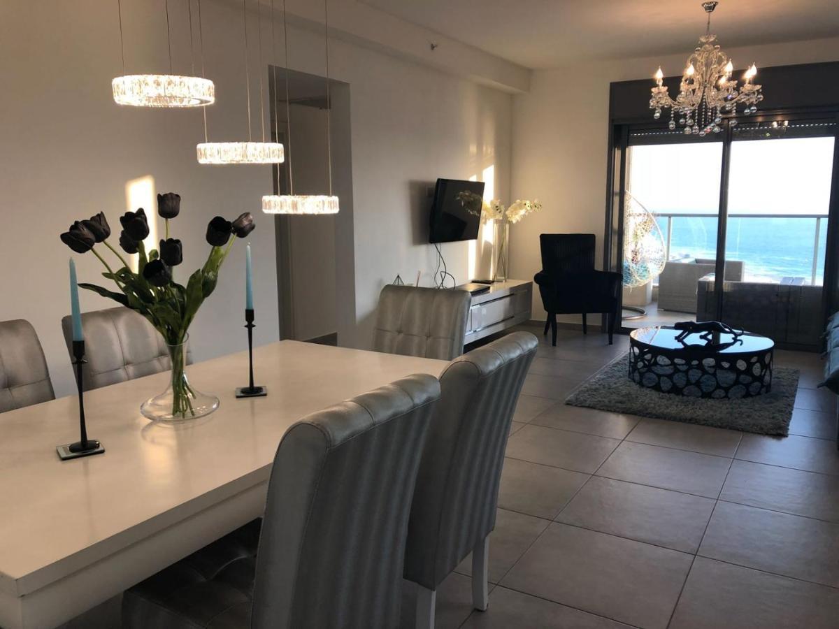 Panorama Apartment " City Garden " Bat Yam Exterior photo