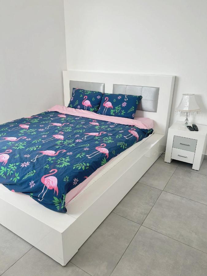 Panorama Apartment " City Garden " Bat Yam Exterior photo