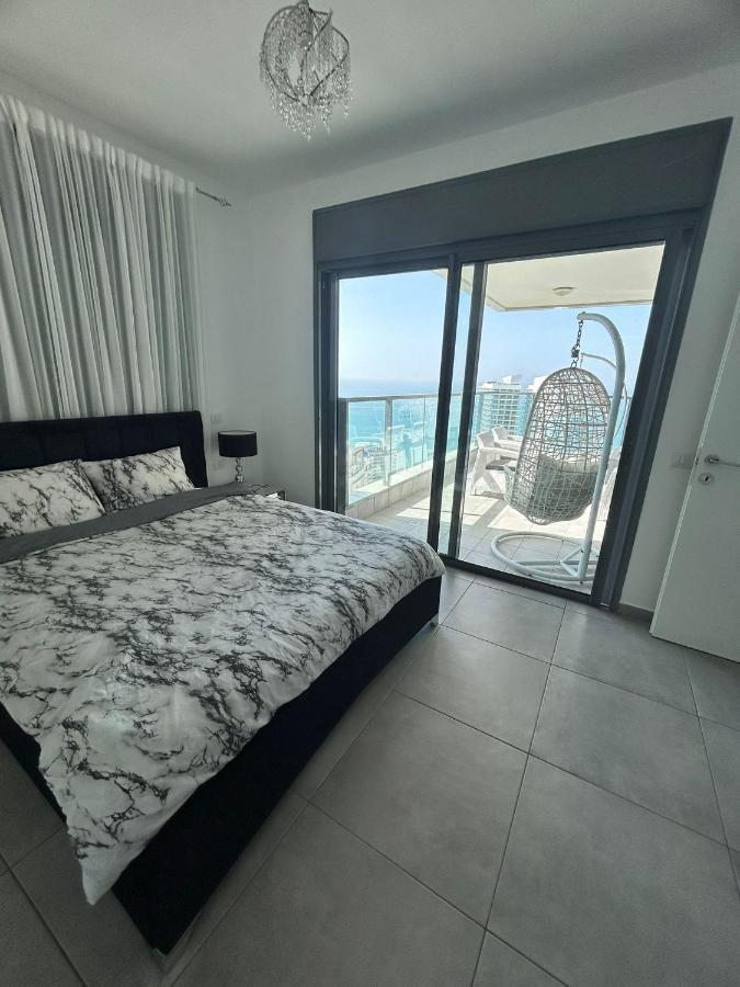 Panorama Apartment " City Garden " Bat Yam Exterior photo