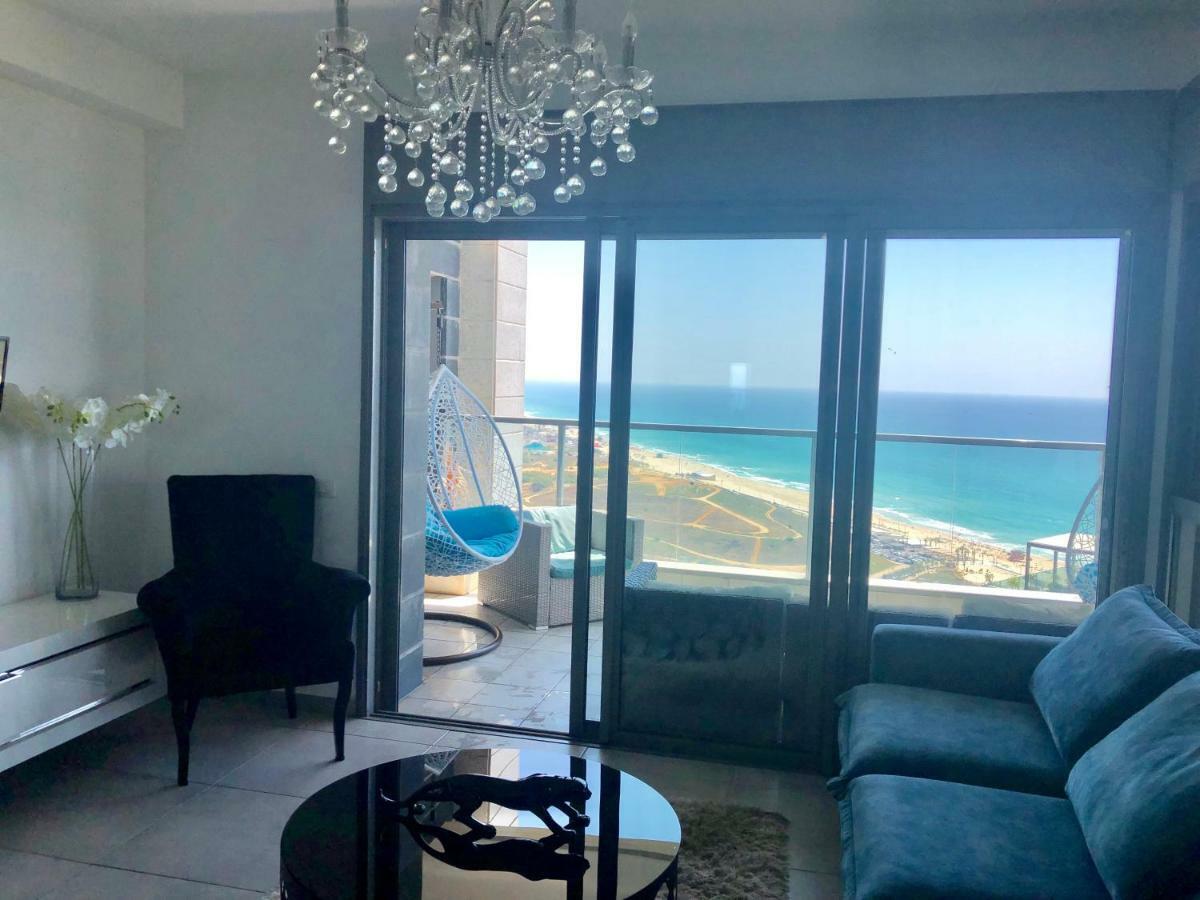 Panorama Apartment " City Garden " Bat Yam Exterior photo